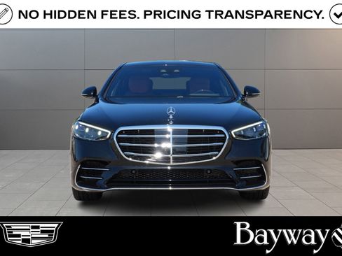 Used 2026 Mercedes-Benz S 580 4MATIC Sedan image 2