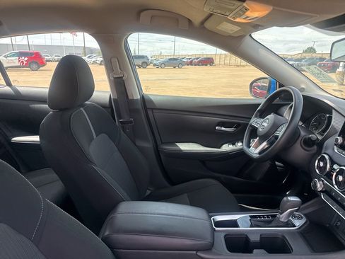 Certified 2025 Nissan Sentra SV FWD image 26
