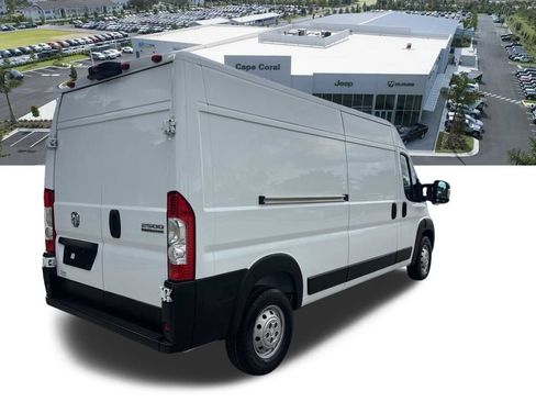 Used 2023 RAM ProMaster 2500 FWD image 5