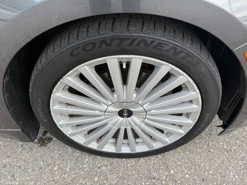 Used 2017 Lincoln MKZ Reserve w/ Luxury Package AWD/4WD image 12