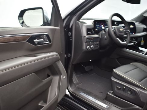 New 2026 Chevrolet Tahoe Premier w/ Sun And Tow Package image 11