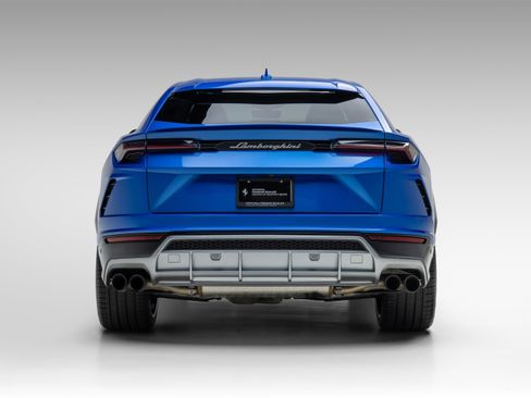 Used 2019 Lamborghini Urus image 6