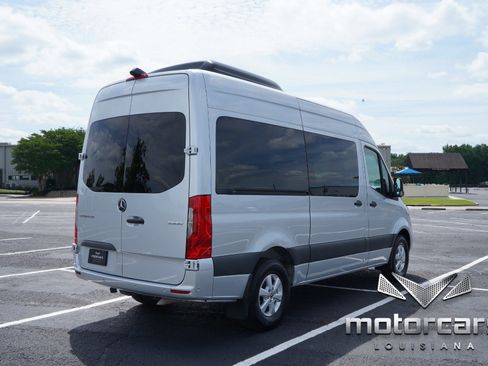 Used 2020 Mercedes-Benz Sprinter 2500 image 7