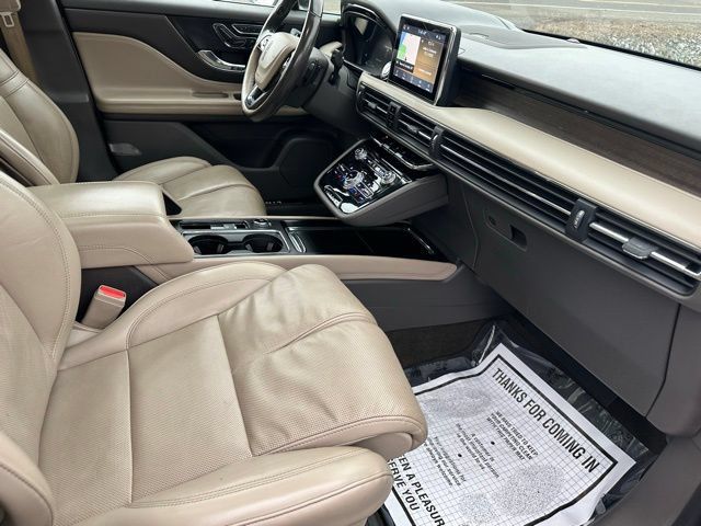 Used 2020 Lincoln Corsair Reserve w/ Equipment Group 202A AWD/4WD image 15