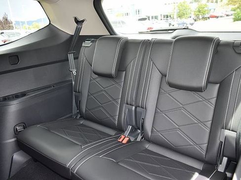 New 2026 Volkswagen Atlas SE image 9