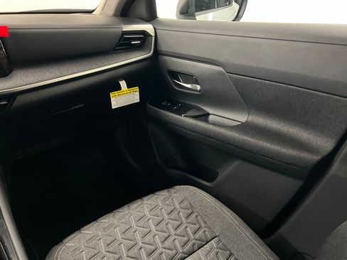 New 2026 Nissan Kicks SV w/ Cold Weather Package FWD image 10