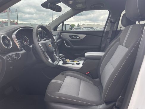 Used 2023 Chevrolet Blazer LT w/ Convenience Package FWD image 13