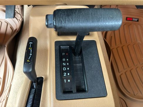 Used 1998 Jeep Wrangler Sahara image 34