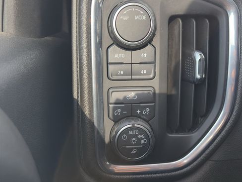 Used 2020 Chevrolet Silverado 1500 LT w/ All-Star Edition AWD/4WD image 26