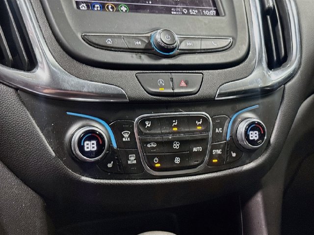 Used 2023 Chevrolet Equinox LT FWD image 16