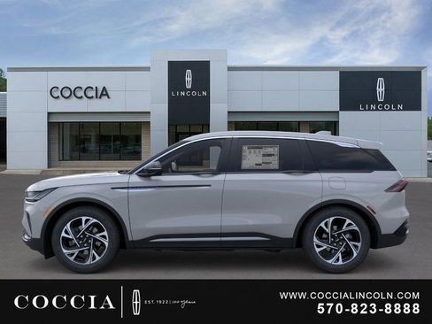 New 2026 Lincoln Nautilus Premier w/ Equipment Group 102A AWD/4WD image 3