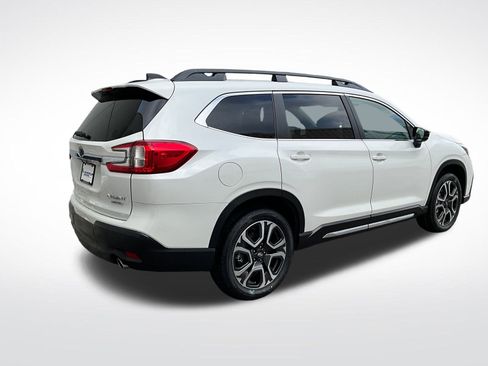 New 2026 Subaru Ascent Limited image 5