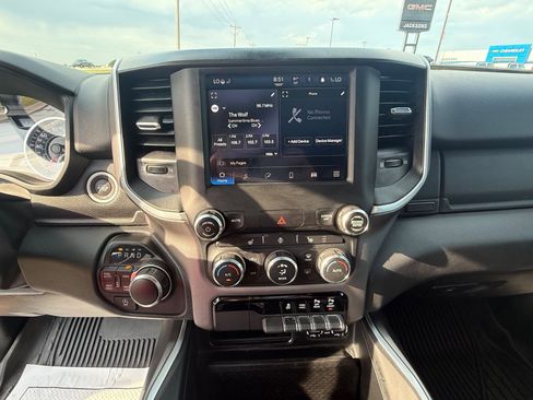 Used 2022 RAM 1500 Big Horn AWD/4WD image 21