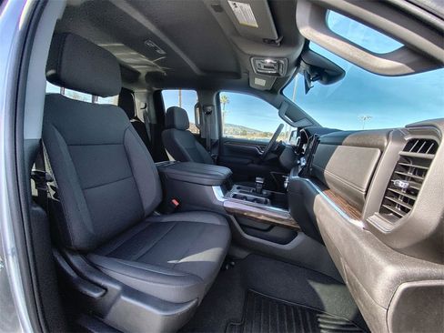 Certified 2025 GMC Sierra 1500 Elevation w/ Preferred Package image 27