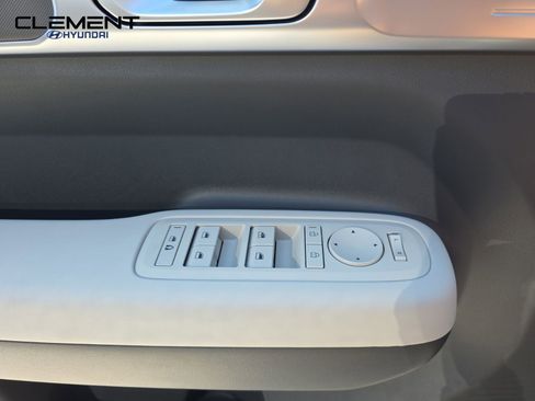 New 2026 Hyundai Santa Fe SE image 22