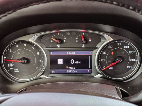 Certified 2022 GMC Terrain SLT w/ Infotainment Package II FWD image 31