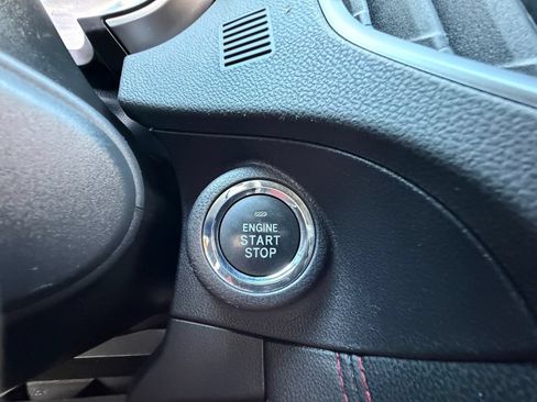 Used 2022 Subaru Impreza 2.0i Sport AWD/4WD image 25