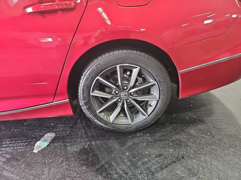 Used 2021 Honda Accord EX-L image 34