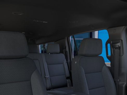 New 2026 Chevrolet Suburban LS image 25