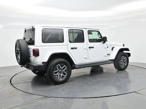 New 2026 Jeep Wrangler Sahara image 7