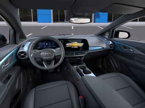 New 2026 Chevrolet Equinox EV LT image 15