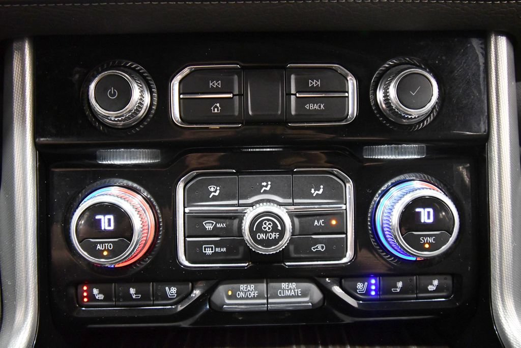 Used 2022 GMC Yukon Denali AWD/4WD image 25