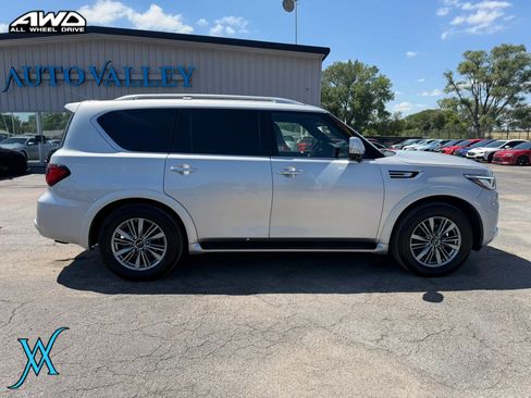 Used 2021 INFINITI QX80 Luxe AWD/4WD image 8