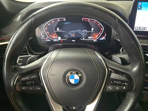 Used 2023 BMW 530i xDrive w/ Premium Package AWD/4WD image 20