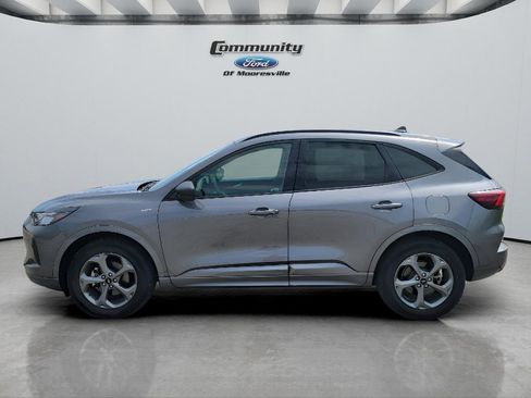 Used 2023 Ford Escape ST-Line w/ Tech Pack #1 image 5