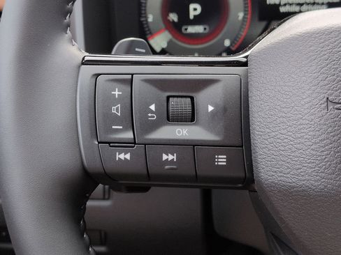 New 2026 Nissan Rogue Platinum image 14