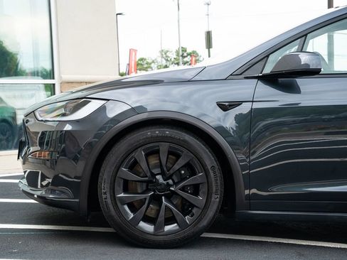Used 2024 Tesla Model X AWD/4WD image 23