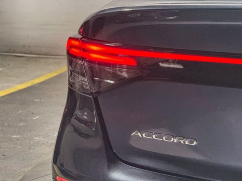 Used 2023 Honda Accord LX image 11