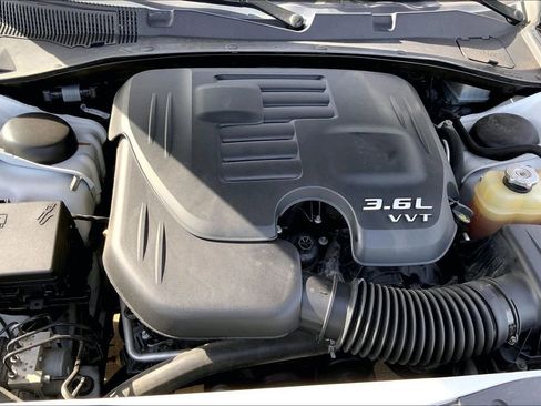 Used 2022 Dodge Charger SXT image 32