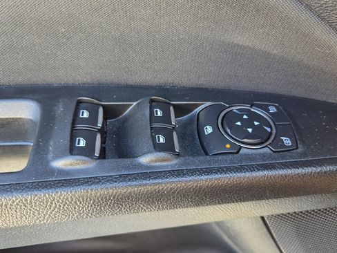 Used 2018 Ford Fusion SE w/ Fusion SE Technology Package image 13