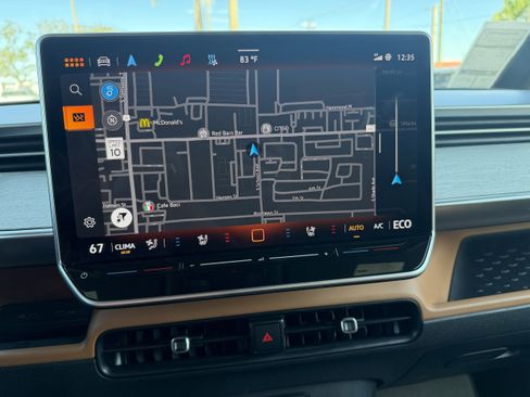 New 2025 Volkswagen ID. Buzz Pro S image 22