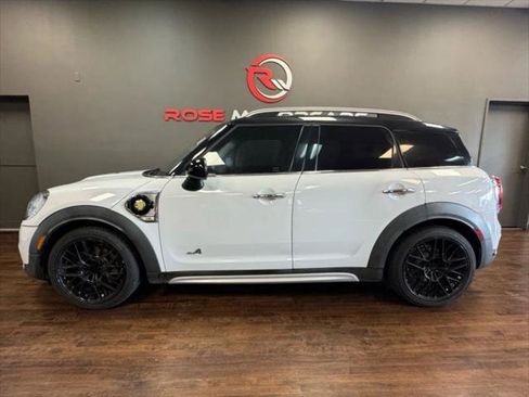 Used 2019 MINI Cooper Countryman SE image 2