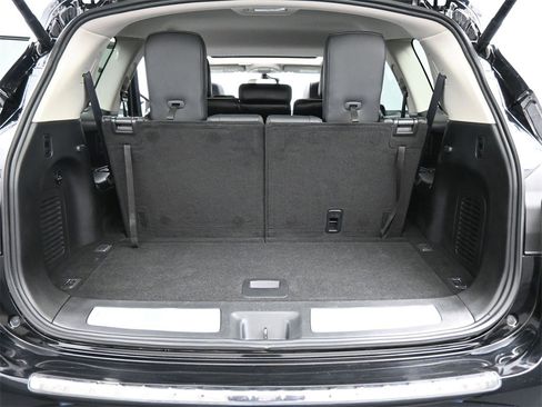 Used 2020 INFINITI QX60 Luxe w/ Essential Package image 22