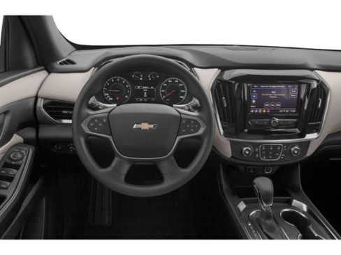 Used 2023 Chevrolet Traverse Premier FWD image 11