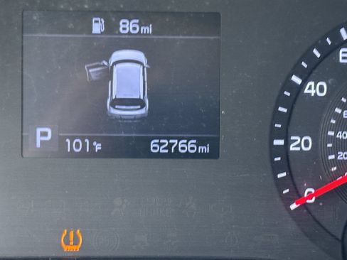 Used 2021 Kia Soul S FWD image 28