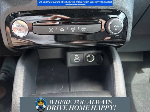 New 2026 Ford Escape ST-Line w/ Tech Pack #1 FWD image 17
