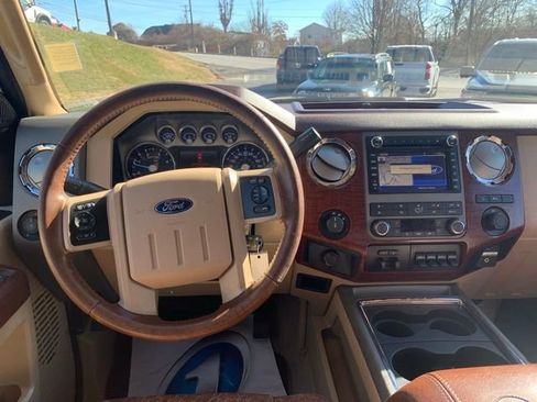 Used 2011 Ford F250 King Ranch w/ FX4 Off Road Pkg image 9