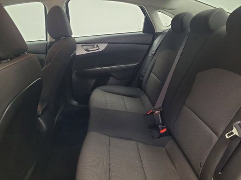 Used 2024 Kia Forte LXS FWD image 18