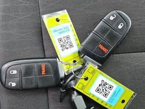 Used 2018 Dodge Durango SXT w/ 3rd Row Seating Group image 21