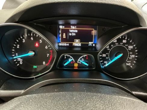 Used 2019 Ford Escape SE image 30