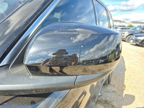 Used 2022 Jeep Grand Cherokee L Laredo w/ Luxury Tech Group I image 14