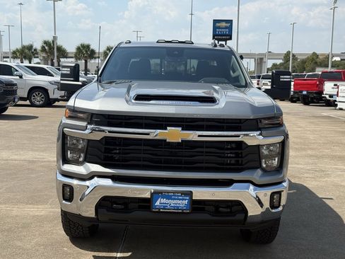 New 2026 Chevrolet Silverado 2500 LT w/ Texas Edition image 3