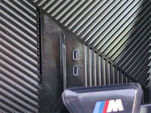 Used 2025 BMW X3 xDrive30i image 22