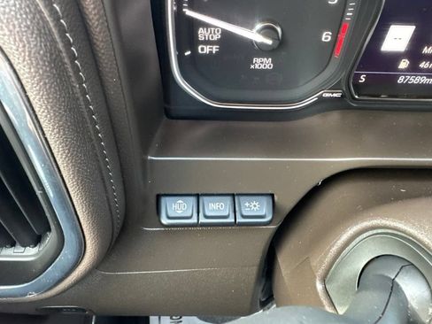Used 2020 GMC Sierra 1500 Denali w/ Technology Package AWD/4WD image 24