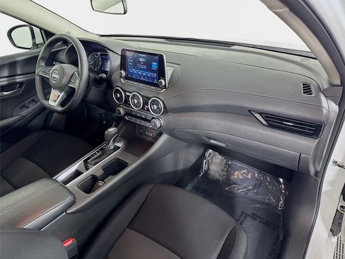 Used 2024 Nissan Sentra SV FWD image 26
