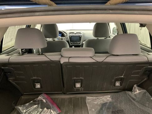 Used 2019 Subaru Outback 2.5i Premium w/ Popular Package #2 image 25